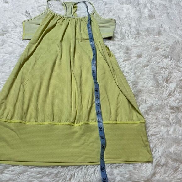 Lululemon Tank Top No Limits Yellow Womens Size 8 Athletic Shirt Gym Workout - Picture 4 of 7